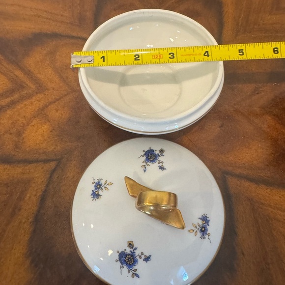 Gerold Porzellan Bavaria Elegant White and Gold Floral Trinket Box / Sugar Bowl - Picture 7 of 11